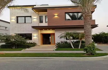Villa - 4 Bedrooms - 4 Bathrooms for sale in Azzar - 5th Settlement Compounds - The 5th Settlement - New Cairo City - Cairo