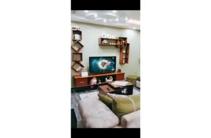 Apartment - 2 Bedrooms - 2 Bathrooms for sale in Zahraa El Maadi - Hay El Maadi - Cairo