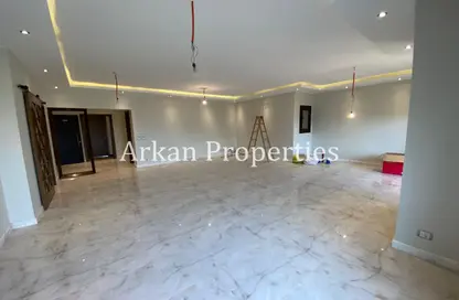 Apartment - 3 Bedrooms - 4 Bathrooms for rent in The Courtyards - Sheikh Zayed Compounds - Sheikh Zayed City - Giza