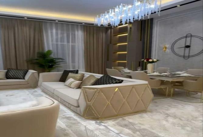 8245807 - Property Image 2