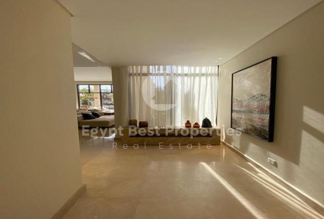 8249804 - Property Image 2