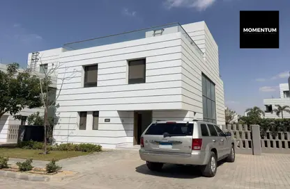 تاون هاوس - 3 غرف نوم - 2 حمامات للبيع في كمبوند البروج - كمبوندات الشروق - مدينة الشروق - القاهرة