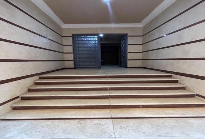 8173432 - Property Image 2