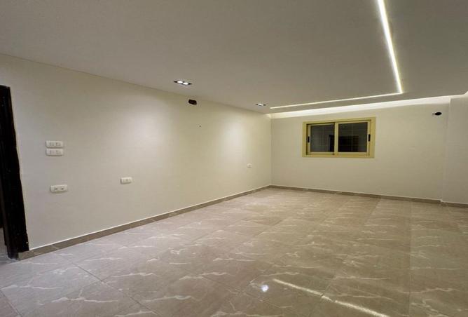 8217205 - Property Image 3