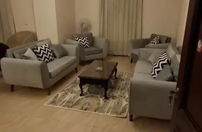 شقة - 2 غرف نوم - 2 حمامات للايجار في شارع رقم 33 - الحي الاول - التجمع الخامس - مدينة القاهرة الجديدة - القاهرة