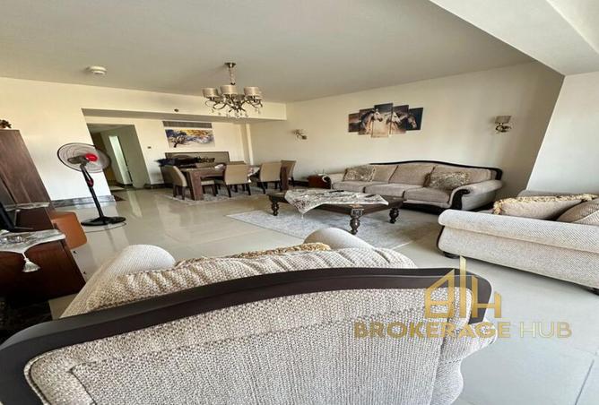 8224580 - Property Image 2