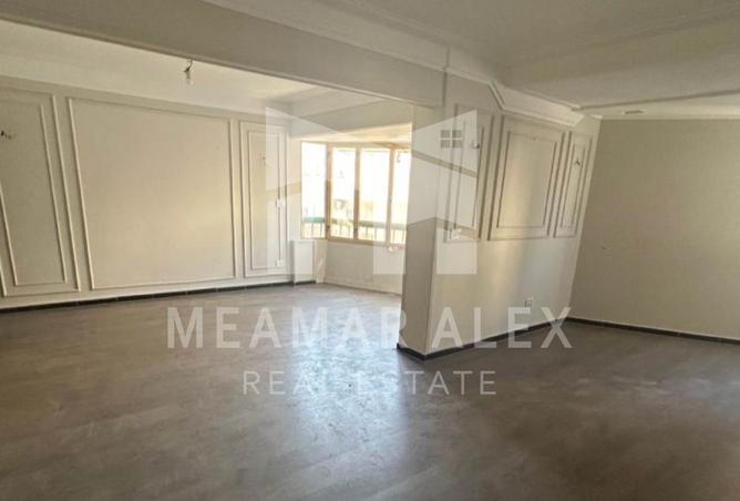 8242619 - Property Main Image