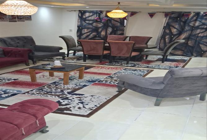 7989286 - صورة العقار 3