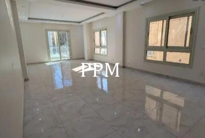 8409898 - Property Image 3