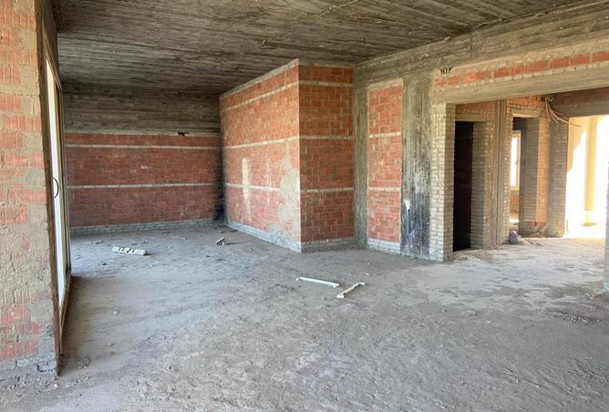 8037290 - Property Image 3