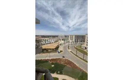Apartment - 2 Bedrooms - 3 Bathrooms for sale in Hyde Park Business District Mall - South Teseen St. - The 5th Settlement - New Cairo City - Cairo