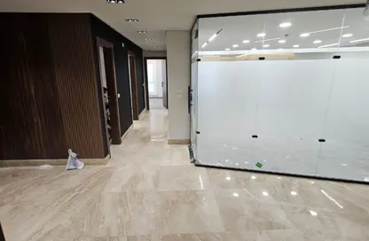 مساحات مكتبية - استوديو - 3 حمامات للايجار في ميدان دجله - دجلة - حي المعادي - القاهرة مساحات مكتبية - استوديو - 3 حمامات للايجار في ميدان دجله - دجلة - حي المعادي - القاهرة