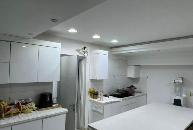 8050182 - Property Image 3