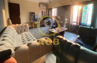 شقة - 3 غرف نوم - 2 حمامات للبيع في العجوزة - الجيزة