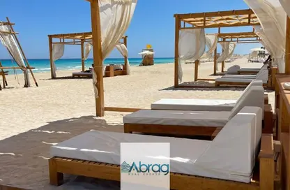 Chalet - 2 Bedrooms - 2 Bathrooms for sale in Seashore - Ras Al Hekma - North Coast