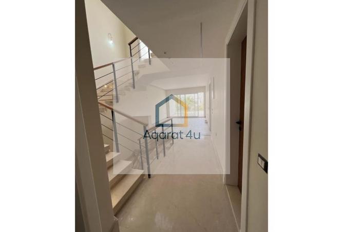 8563891 - Property Image 2