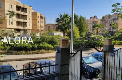 شقة - 3 غرف نوم - 2 حمامات للبيع في شارع الحكمة - الشيخ زايد - الجيزة