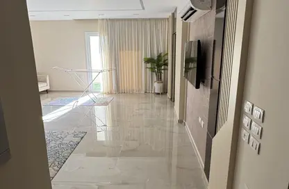 Apartment - 3 Bedrooms - 3 Bathrooms for sale in Garden Residence - Hyde Park - New Cairo City - Cairo