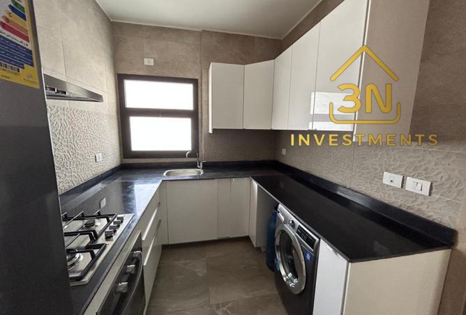 8386794 - Property Image 3