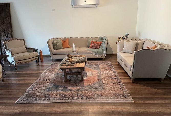 8189022 - Property Image 3