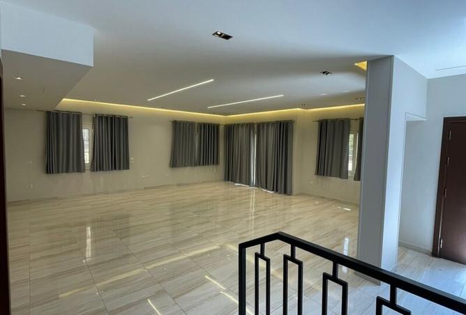 8283092 - Property Image 2