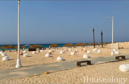 شاليه - 2 غرف نوم - 2 حمامات للبيع في جايا - راس الحكمة - الساحل الشمالي