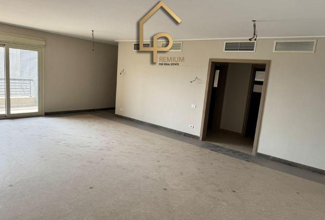 8244044 - Property Image 2