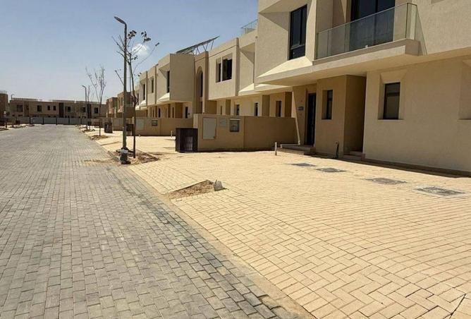 8275241 - Property Image 3