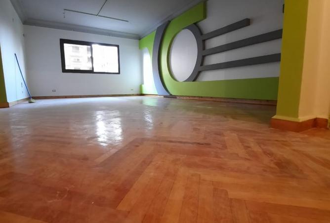 8242823 - صورة العقار 3