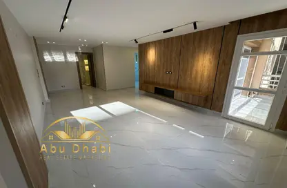 شقة - 3 غرف نوم - 2 حمامات للايجار في مدينتي - القاهرة