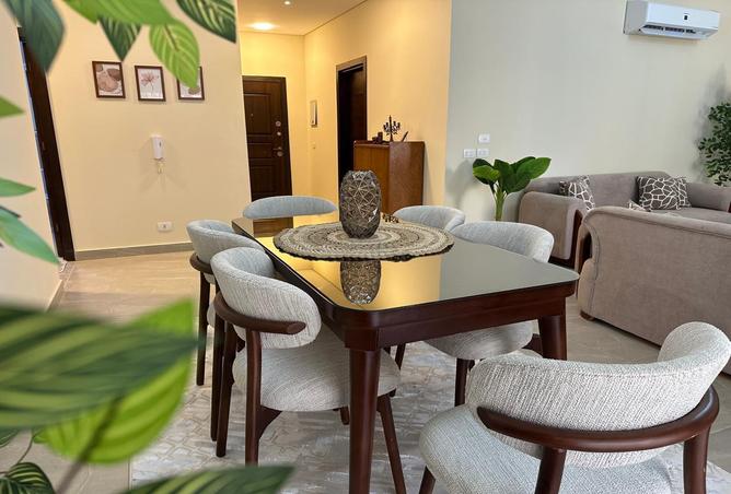 8259372 - Property Image 2