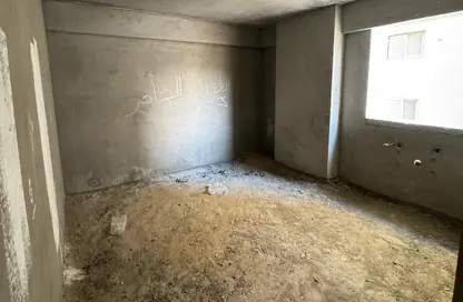 Apartment - 3 Bedrooms - 2 Bathrooms for sale in Sun Gates - Zahraa El Maadi - Hay El Maadi - Cairo
