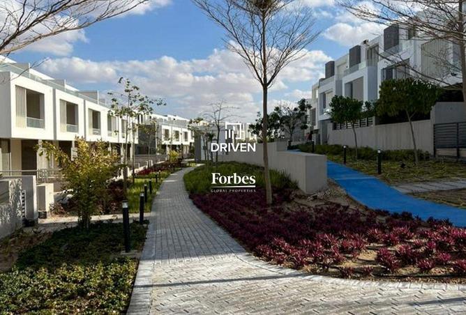 8060372 - Property Image 3