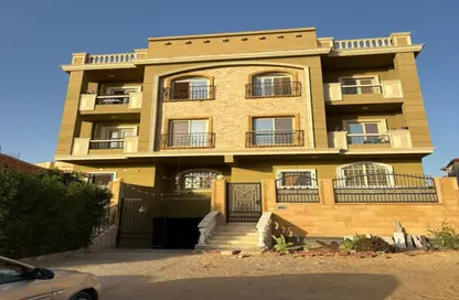 Apartment - 3 Bedrooms - 2 Bathrooms for sale in 1st Neighborhood - 7th District - Shorouk City - Cairo