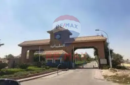 Villa - 4 Bedrooms - 3 Bathrooms for sale in Golf Al Solimania - Cairo Alexandria Desert Road - 6 October City - Giza