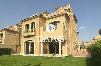 فيلا - 5 غرف نوم - 4 حمامات للبيع في الباتيو 5 ايست - الباتيو - كمبوندات الشروق - مدينة الشروق - القاهرة
