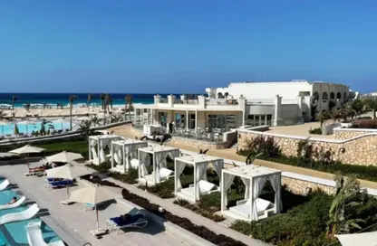 Chalet - 2 Bedrooms - 2 Bathrooms for sale in Hacienda Heneish - Qesm Marsa Matrouh - North Coast