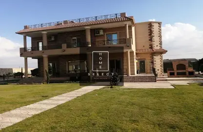 Palace - 5 Bedrooms - 4 Bathrooms for sale in Sheikh Zayed Compounds - Sheikh Zayed City - Giza