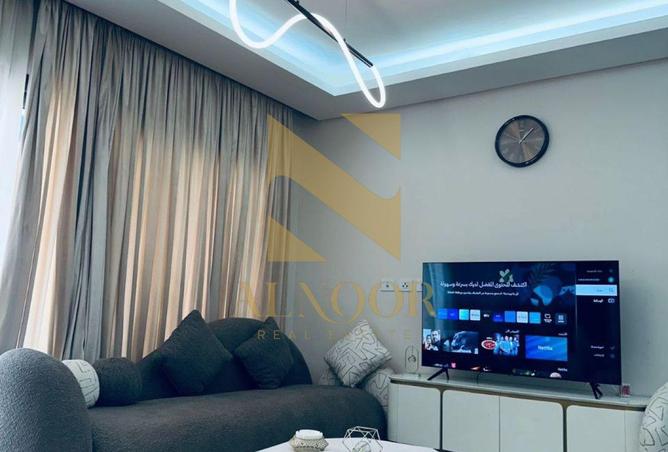 8223356 - Property Image 2