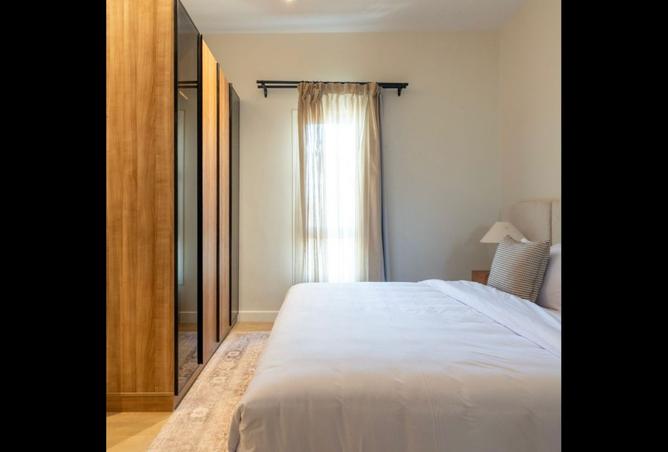 8242051 - Property Image 3