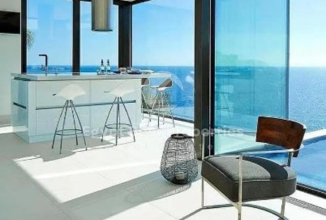 8403533 - Property Image 3