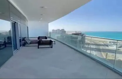 Apartment - 3 Bedrooms - 2 Bathrooms for sale in North Edge Towers - New Alamein City - Al Alamein - North Coast