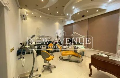 عيادة - استوديو - 1 حمام للايجار في ذا يارد مول - مدينة القاهرة الجديدة - القاهرة