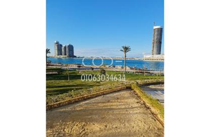 فيلا - 5 غرف نوم - 4 حمامات للبيع في مازيرين - مدينة العلمين الجديدة - العلمين - الساحل الشمالي