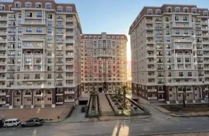 Apartment - 3 Bedrooms - 3 Bathrooms for sale in Sawary - Alexandria Compounds - Alexandria