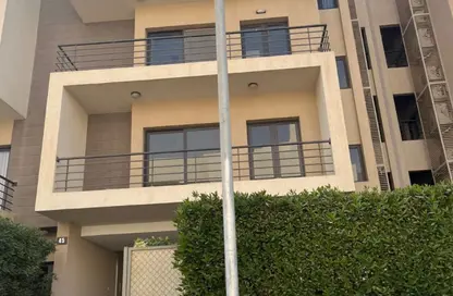 (بنتهاوس  (روف - 4 غرف نوم - 3 حمامات للبيع في فيفث سكوير - التجمع الخامس - مدينة القاهرة الجديدة - القاهرة