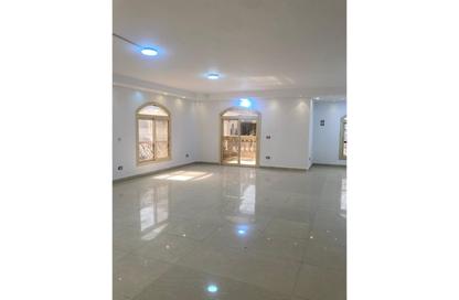 Penthouse - 5 Bedrooms - 4 Bathrooms for rent in Beram Al Tunsi St. - Al Narges 1 - Al Narges - New Cairo City - Cairo