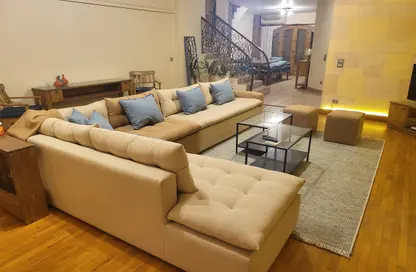 Apartment - 3 Bedrooms - 3 Bathrooms for rent in Sarayat Al Maadi - Hay El Maadi - Cairo