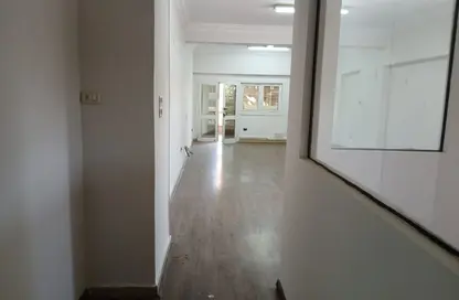 مساحات مكتبية - استوديو - 1 حمام للايجار في شارع النزهه - الماظة - مصر الجديدة - القاهرة