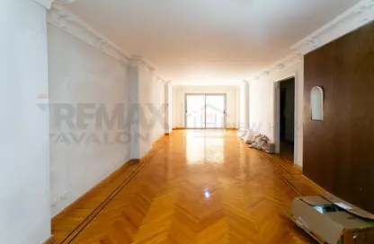 Apartment - 3 Bedrooms - 2 Bathrooms for sale in Roshdy St. - Roushdy - Hay Sharq - Alexandria